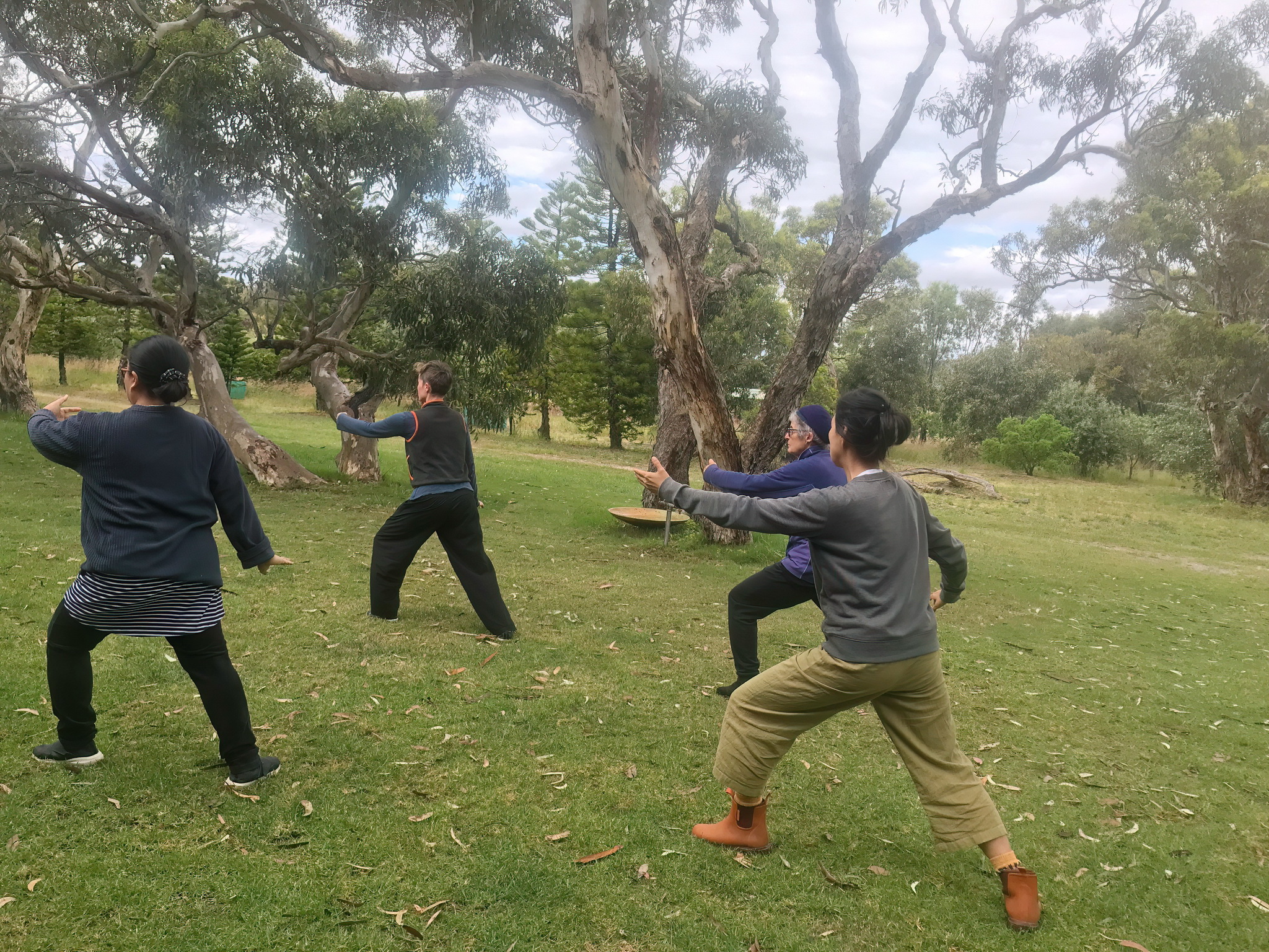 y2022m10d29_ba_duan_jin_03c